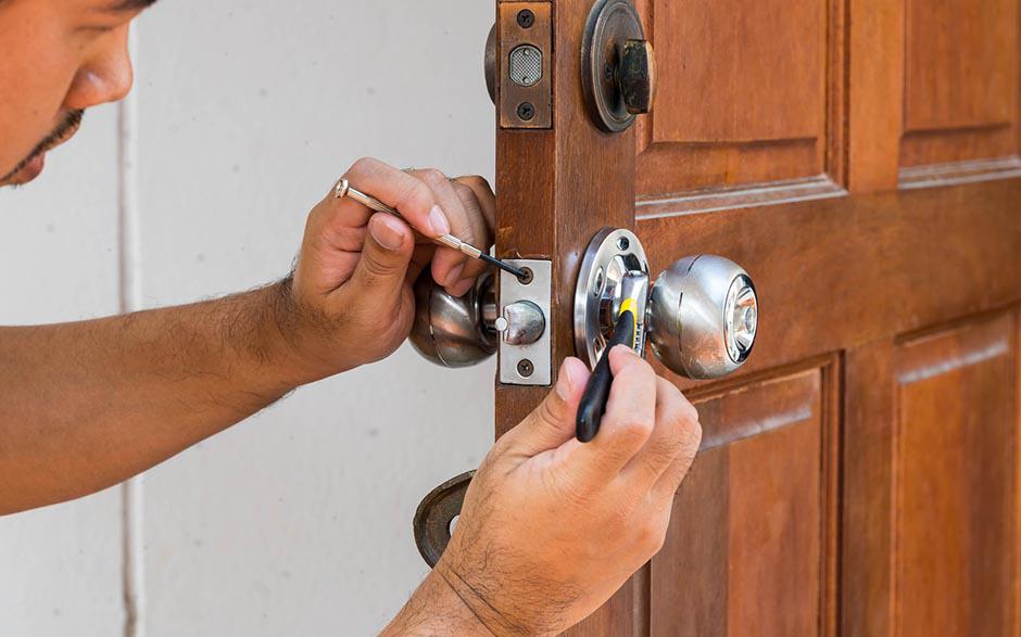 serrurier serrurerie metal maintenance Aubagne